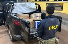 Abordagem termina com apreensão de mais de 300 quilos de maconha 