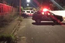  Suspeito de tentativa de roubo morre baleado durante abordagem da PM 