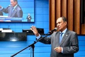 Tacuru: Zé Teixeira intercede por investimentos em esporte e trânsito