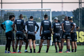 Operário abre portões de estádio para as mulheres em jogo da Série D