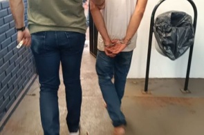 Homem é preso em flagrante após furtar motor de embarcação em Dourados