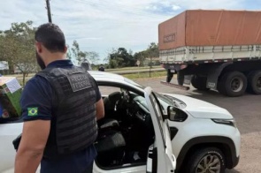 Receita intensifica fiscalização na fronteira e apreende R$ 1,9 milhão em mercadorias