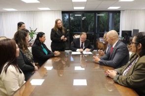 TJ e Governo de MS assinam acordo para levar debate sobre violência contra a mulher às escolas
