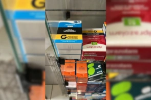 Farmacêutico é preso e drogaria lacrada por antibióticos em banheiro