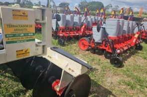 Investimento de R$ 7,4 milhões fortalece agricultura familiar em 51 municípios