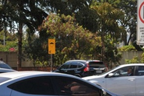 Prefeitura de Dourados autoriza retorno do estacionamento rotativo e prepara nova licitação