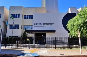 MP quer serviços de saúde cumprindo lei que garante acompanhante a mulheres