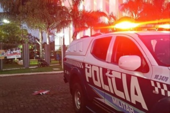  Policial 