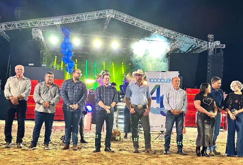 Autoridades prestigiam abertura do 1º Bodoquena Rodeio Festival após mais de uma década - Crédito: D. Pitti/Divulgação