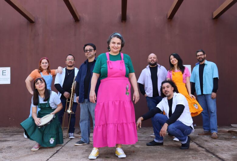 Cantora Laura Cyrineu e Trio de Última com Pimenta & Especiarias cantam e tocam músicas para crianças de todas as idades. - Crédito: Divulgação/Semc