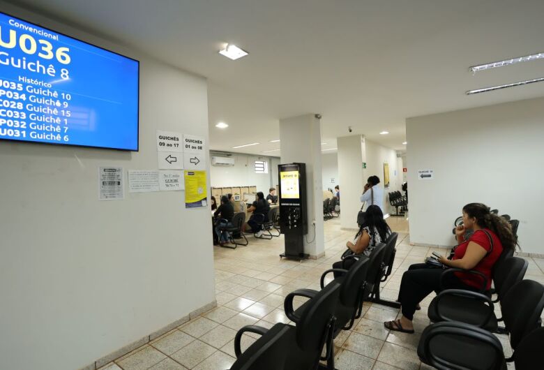 Contribuinte pode negociar seus débitos com o município diretamente na Central do Cidadão e ganhar descontos de 70% no pagamento à vista, até dia 30. - Crédito: A. Frota
