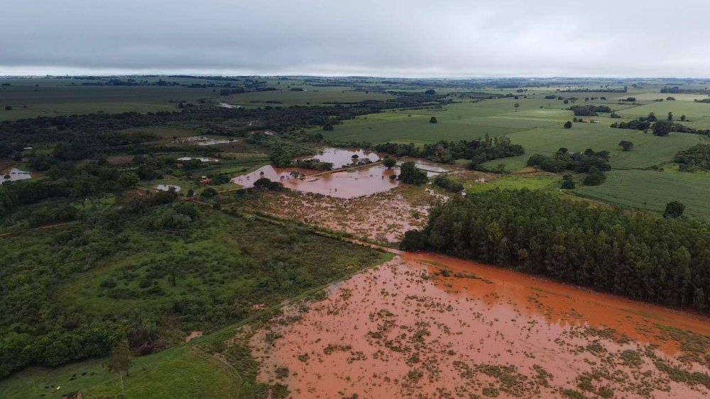 Área rural alagada em Fátima do Sul (Foto: Fátima News)