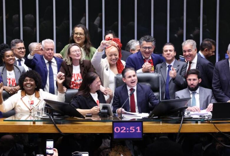 Texto segue para votação no Senado - Crédito: Bruno Spada/Câmara dos Deputados