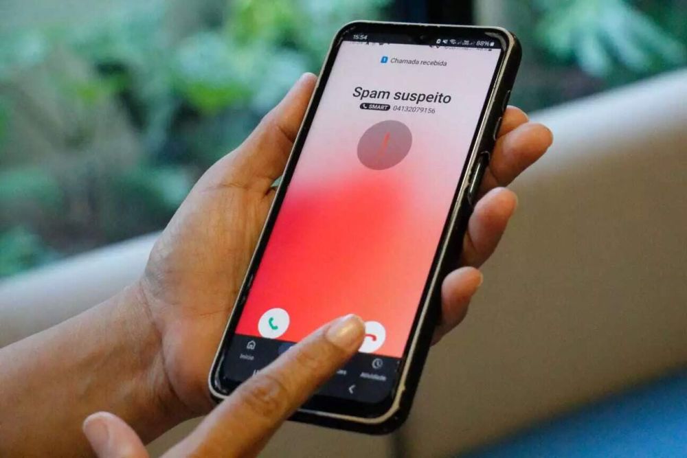Tela do celular mostra bloqueio de ligação desconhecida (Foto: Juliano Almeida)